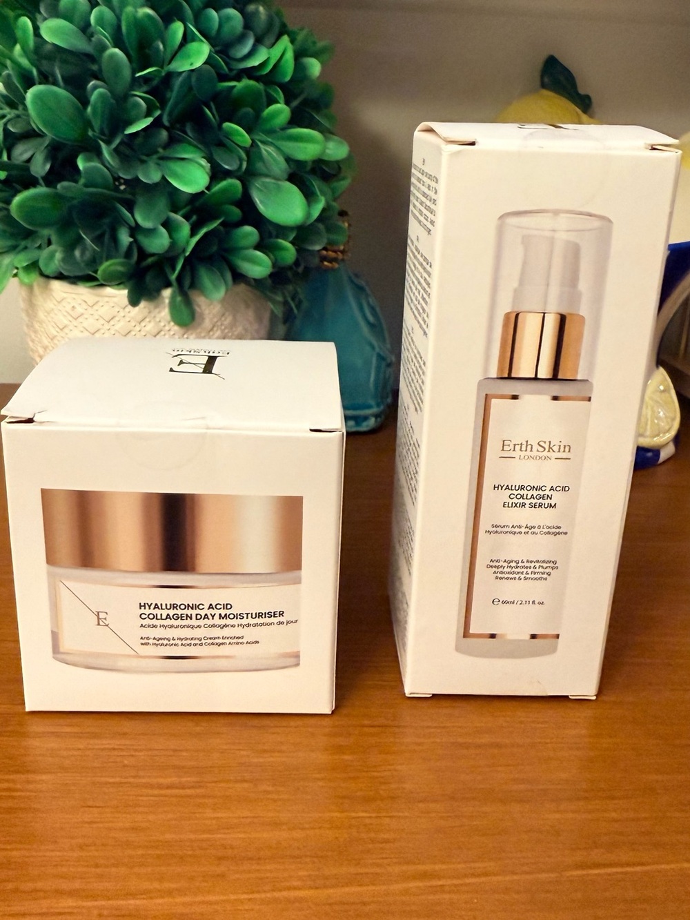 Erth Skin London -
Collagen Day Moisturiser & Elixir Serum